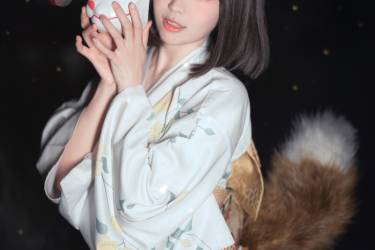 ElyEE子 2023.July C-Dongitsune ~Yukata 浴衣狐 [26P1V-132MB]一起来欣赏吧！