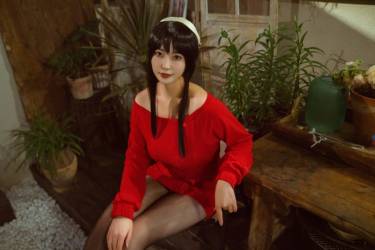 星澜是澜澜叫澜妹呀 约尔红毛衣[76P1V-977MB]美丽的女生图片
