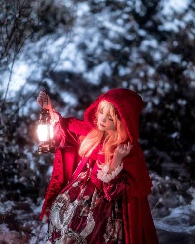 洛可ss Little Red Riding Hood 小红帽 [12P-130MB]美丽的女生cos图片