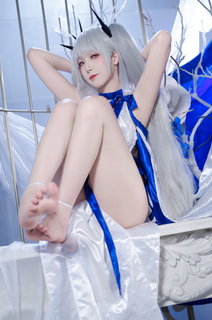 封疆疆v-可畏礼服最新整理