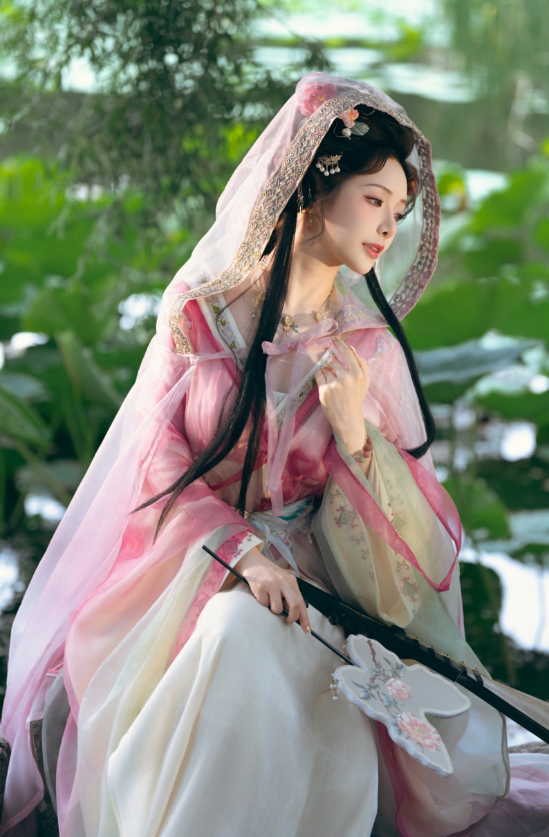 雯妹不讲道理 –-祝您中秋快乐owo非常漂亮