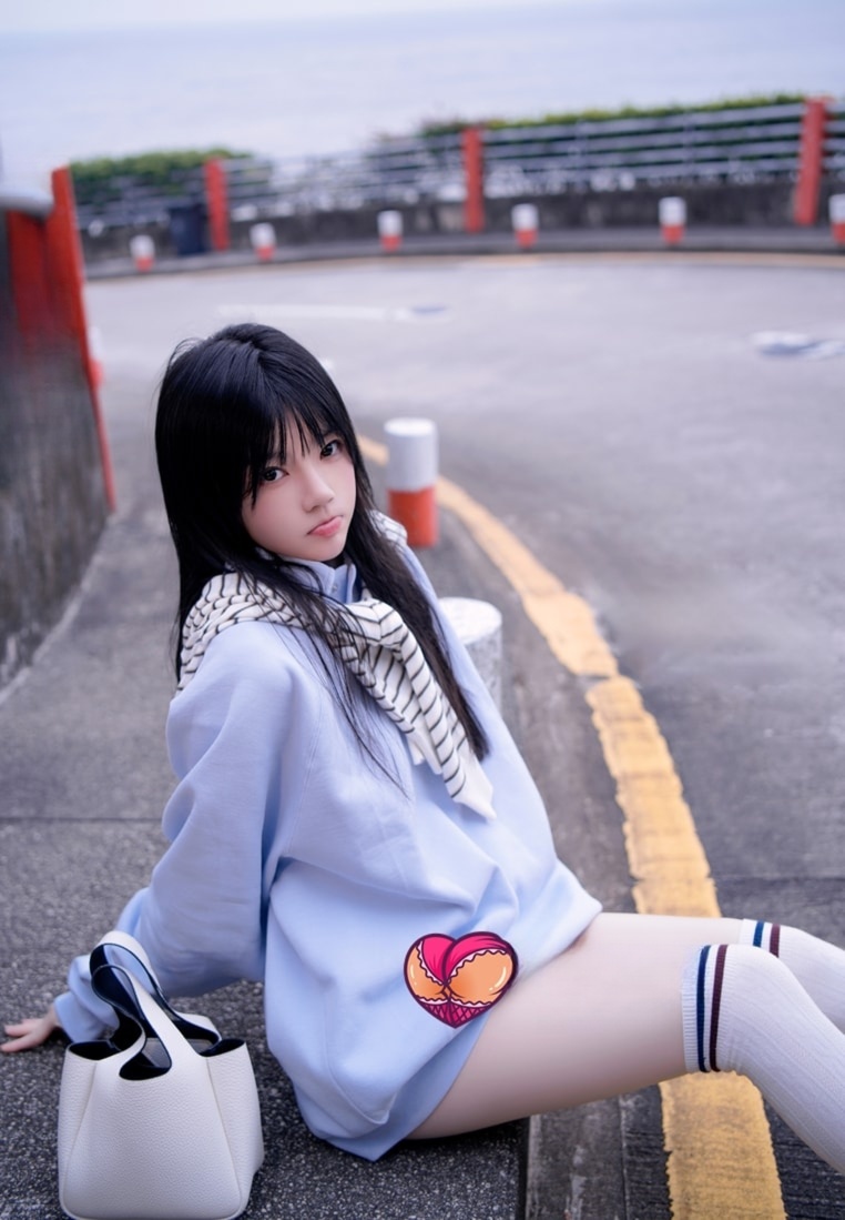 桜桃喵 –-蓝图片欣赏