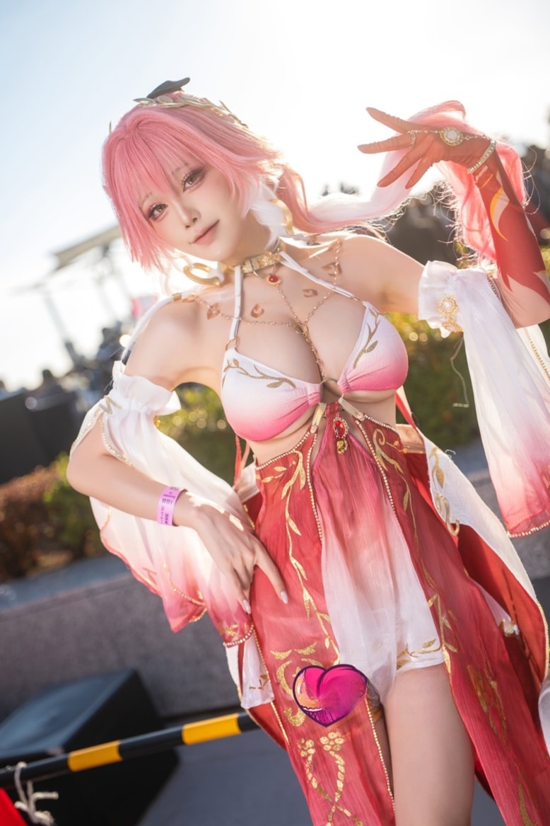 水淼aqua-C107 场照 长离 (鸣潮)真的是yyds！