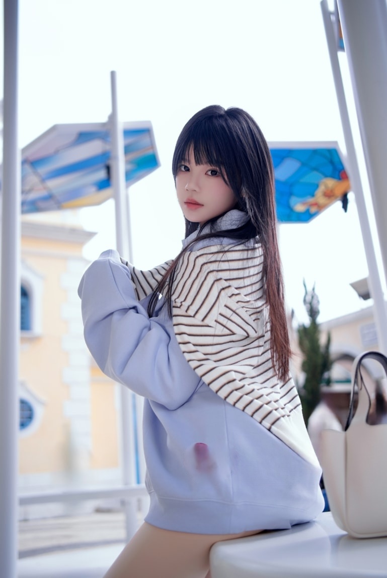 桜桃喵 –-蓝图片欣赏