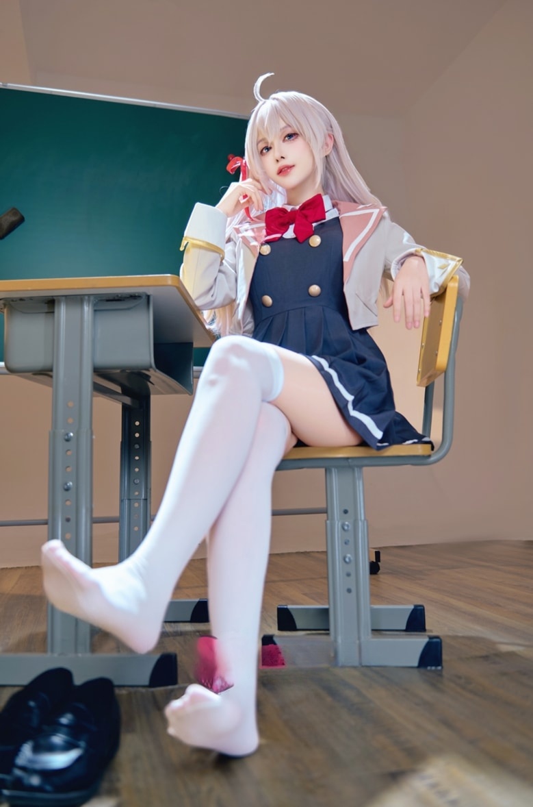 Shika小鹿鹿-艾莉同学非常漂亮