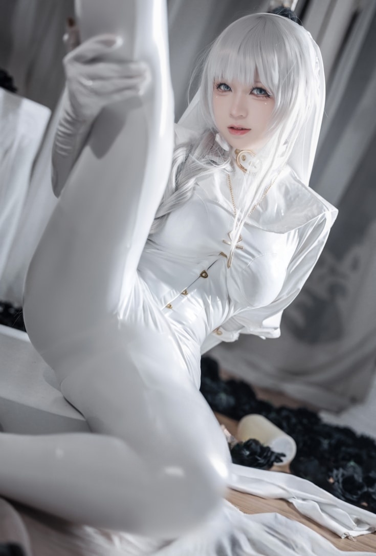 樱落酱w-纯白修女微博照片 樱落酱w-纯白修女微博照片